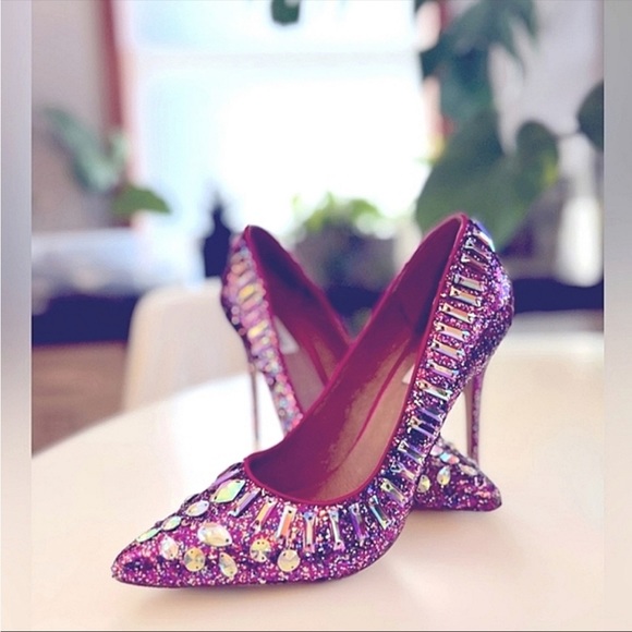 Steve Madden Shoes - 💎💎💎 Steve Madden Galaxxie Glitter PROM Pumps 6.5